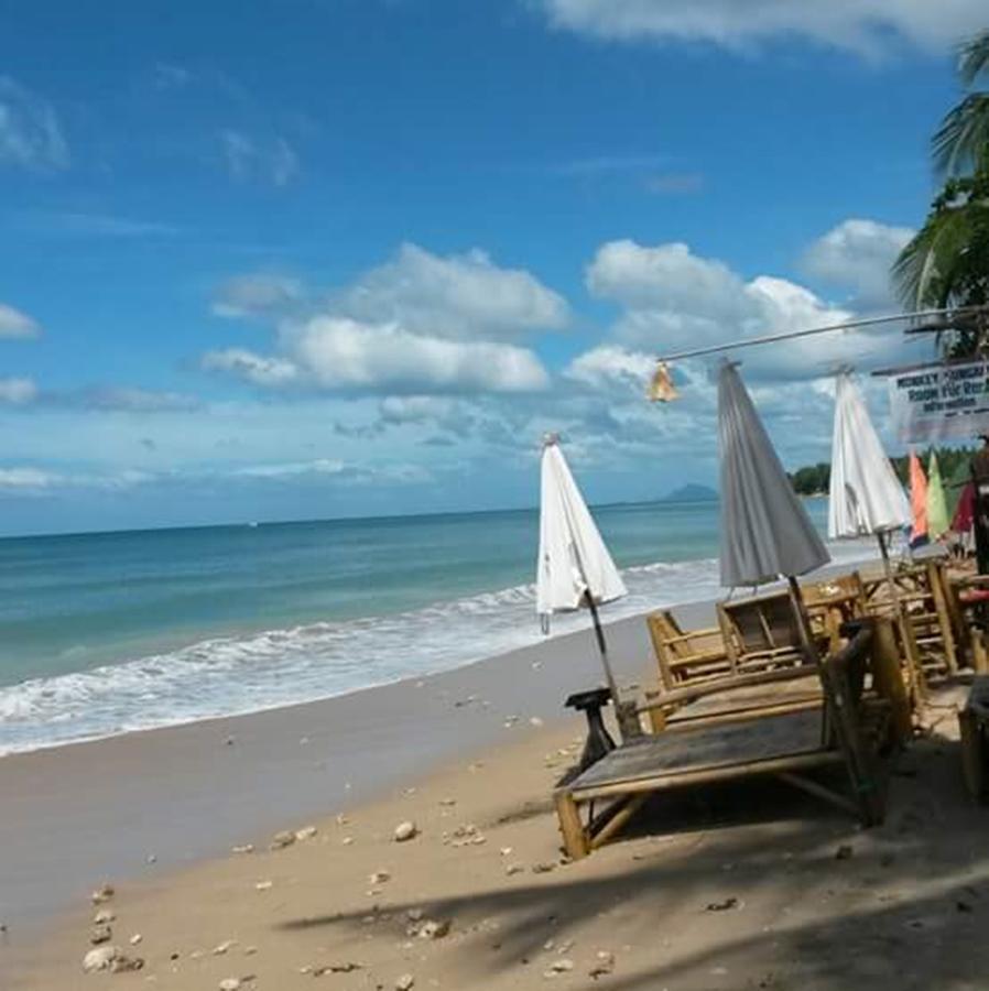 Monkey House Hotel Koh Lanta Exterior photo